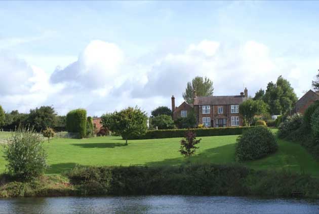 Hurst Farm Cottages